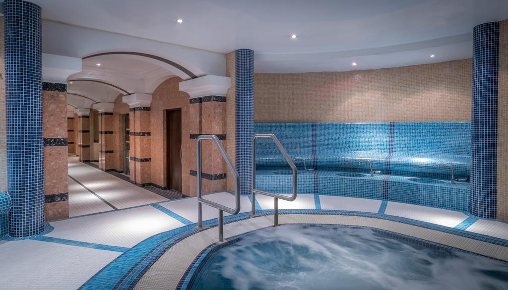 Slieve Russell Hotel バリーコネル エクステリア 写真